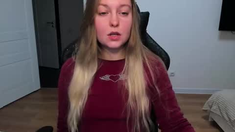 Stacy  online show from November 2025 04:46:01 PM