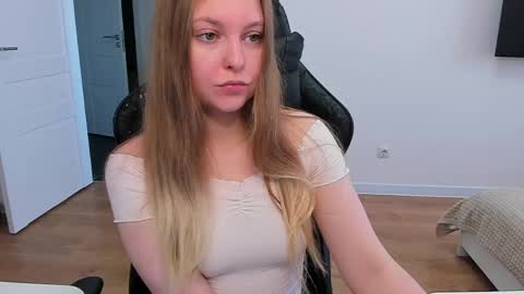 Stacy  online show from April 2026 10:29:02 AM