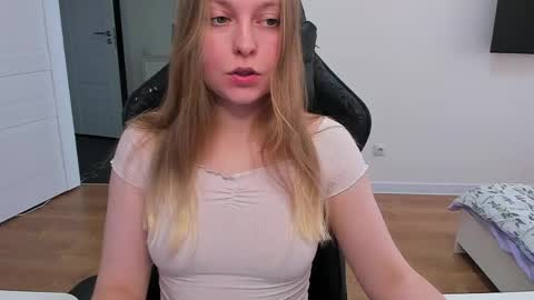 Snapshot of stacy_miraclee chatting on May 2026 03:09:01 PM Stacy online show from May 2026 03:09:01 PM