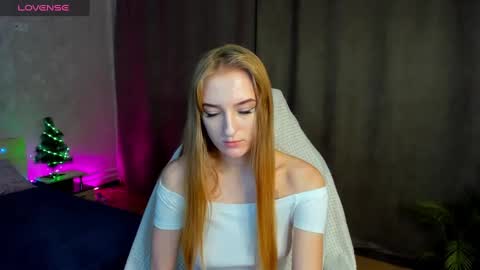 Snapshot of stacy_riiver chatting on January 2025 11:33:01 AM Stacy Mon Tue Wed Thu Fri Sun GMT GMT 3 1000am - 0400pm  online show from January 2025 11:33:01 AM