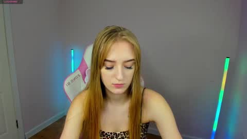 Snapshot of stacy_riiver chatting on February 2025 02:32:02 PM Stacy Mon Tue Wed Thu Fri Sun GMT GMT 3 1000am - 0400pm  online show from February 2025 02:32:02 PM