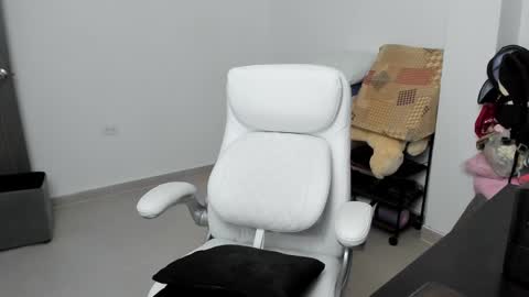 Zulma Yisset online show from January 2025 01:37:02 AM