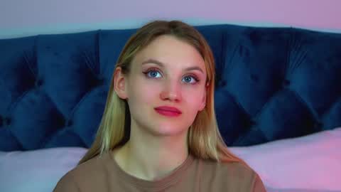 StacyEvances online show from April 2026 06:16:02 AM