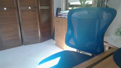 Snapshot of stanmycockup chatting on October 2025 03:20:01 PM StanmycockUp online show from October 2025 03:20:01 PM