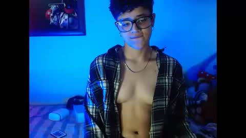 Snapshot of star_scar333 chatting on February 2026 09:13:01 PM Star Scar online show from February 2026 09:13:01 PM