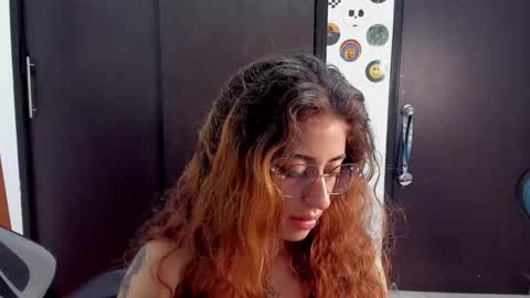 star_shooting online show from October 2025 01:24:01 AM