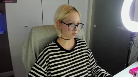 Kate online show from May 2026 08:25:01 PM