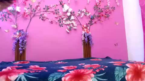 alejandra online show from June 2026 07:49:02 PM