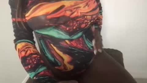 Snapshot of starjewelsxo chatting on September 2025 03:15:02 PM Star Jewels online show from September 2025 03:15:02 PM