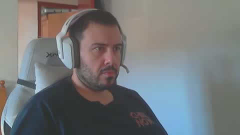 Snapshot of stark_86 chatting on December 2024 08:48:02 AM stark_86 online show from December 2024 08:48:02 AM