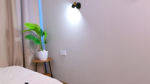 Nina online show from March 2026 02:39:02 AM