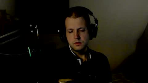 Adam online show from January 2025 05:16:02 AM