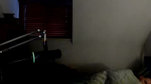 Adam online show from March 2025 06:21:01 AM