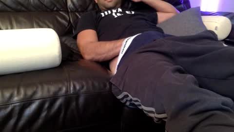 Starpizzle online show from October 2025 09:42:02 PM