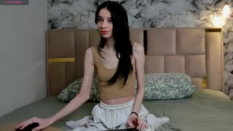 Snapshot of starry_violet chatting on March 2026 09:41:01 PM Hello my name is Amanda online show from March 2026 09:41:01 PM