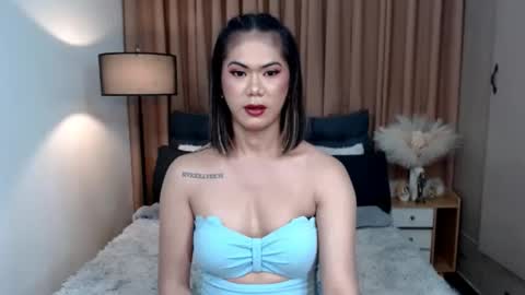 Miss Riri online show from November 2025 09:56:02 AM