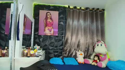 Snapshot of staycesexxxqueen chatting on May 2026 01:44:02 AM staycesexxxqueen online show from May 2026 01:44:02 AM