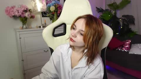 Snapshot of staymonica chatting on January 2026 12:53:02 PM MONICA online show from January 2026 12:53:02 PM