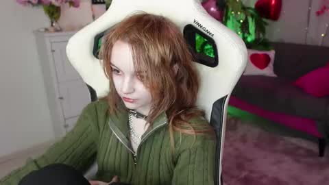 Snapshot of staymonica chatting on February 2026 12:53:02 PM MONICA online show from February 2026 12:53:02 PM