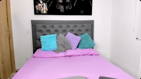 Snapshot of staywithme_x chatting on January 2025 01:28:02 AM Melany online show from January 2025 01:28:02 AM