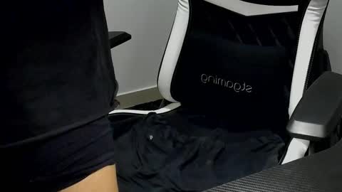 Stebankechimba online show from October 2025 01:17:01 AM