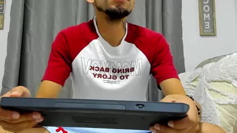 Snapshot of stebansilv_ chatting on May 2026 11:50:02 AM Steban online show from May 2026 11:50:02 AM