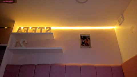 Stefa Gomez  online show from January 2025 03:03:01 PM