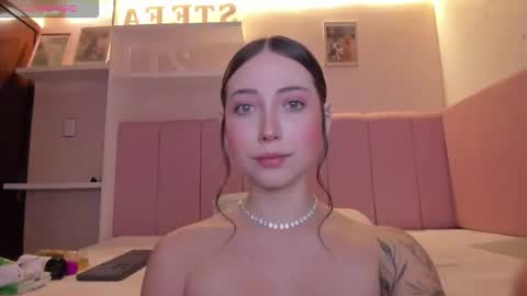 Stefa Gomez  online show from November 2025 12:05:02 PM