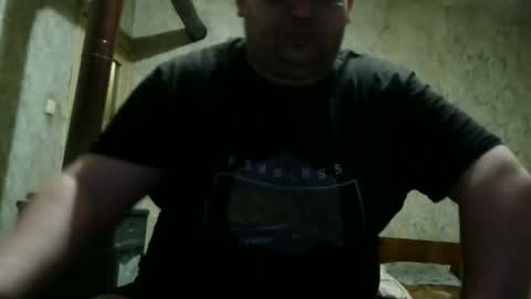 Snapshot of stefan90pt chatting on April 2026 02:42:01 AM Stefan online show from April 2026 02:42:01 AM