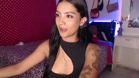 Im MiaIts my first day here  online show from December 2024 12:39:02 AM