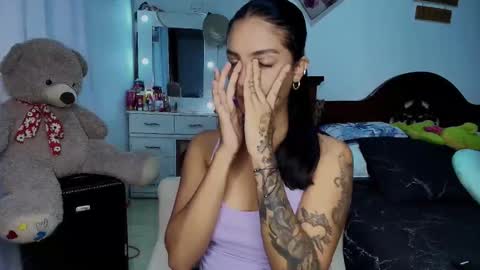 Im MiaIts my first day here  online show from October 2025 12:30:01 AM