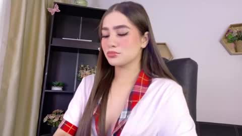 stefannycipriani_ online show from May 2026 02:34:02 PM