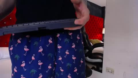 S T E F A N O  online show from May 2026 04:42:01 AM