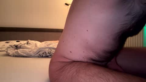 stefanomorelli online show from November 2025 09:35:01 PM