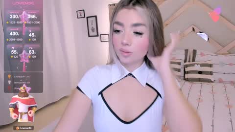 Snapshot of stefanycifuentes chatting on February 2025 12:22:02 PM Stefa online show from February 2025 12:22:02 PM