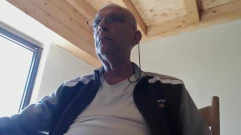 stefi444466 online show from April 2026 12:08:02 PM