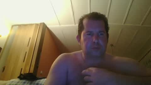 Snapshot of steki038434 chatting on January 2025 11:01:02 PM steki038434 online show from January 2025 11:01:02 PM