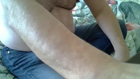 Snapshot of stel7621 chatting on December 2024 01:42:02 PM Rocco-load online show from December 2024 01:42:02 PM