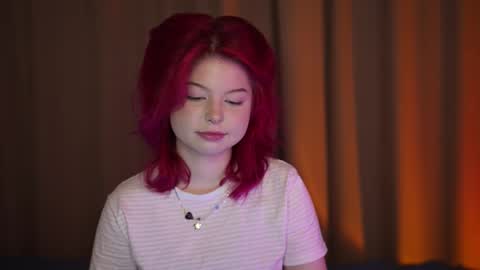 Snapshot of stela_vanila chatting on November 2025 12:20:02 AM Stella online show from November 2025 12:20:02 AM