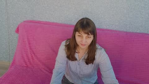 Snapshot of steladream chatting on April 2026 09:18:01 AM Stela online show from April 2026 09:18:01 AM