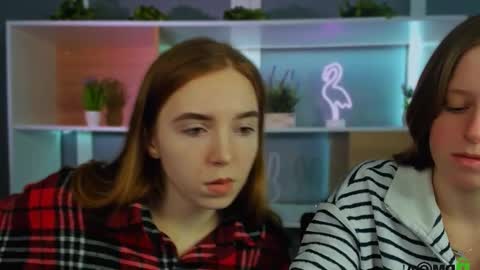 stella_flower online show from February 2026 12:59:02 PM