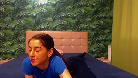 Snapshot of stella_john chatting on February 2025 05:58:01 AM Stella John online show from February 2025 05:58:01 AM