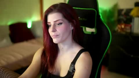 Snapshot of stella_shock chatting on May 2026 04:36:02 PM Stella online show from May 2026 04:36:02 PM