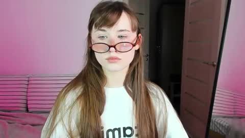 stella_sunny online show from September 2025 04:35:02 AM