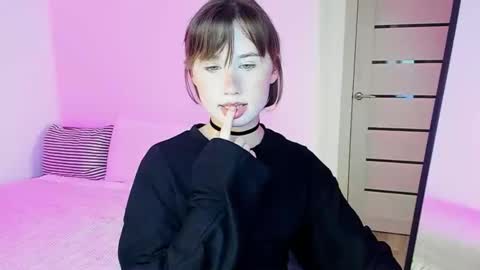 stella_sunny online show from November 2025 02:37:02 AM