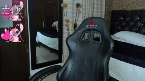 Estella online show from February 2025 01:04:01 AM