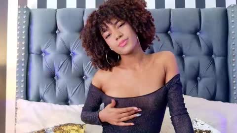 S T E L L A online show from November 2025 09:59:01 PM