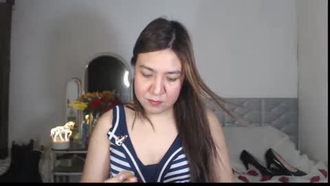 Snapshot of stellahugets chatting on December 2025 08:45:01 AM Stella online show from December 2025 08:45:01 AM