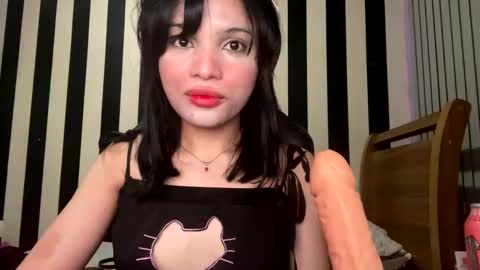 stellapapillon online show from February 2026 01:02:02 AM