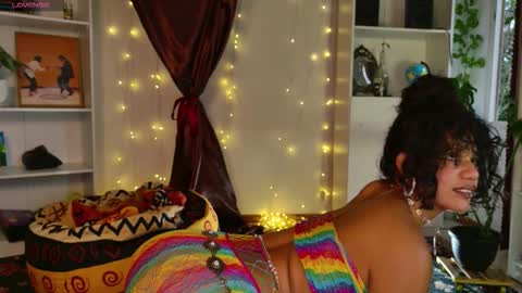 stellart_ online show from March 2026 10:13:02 PM